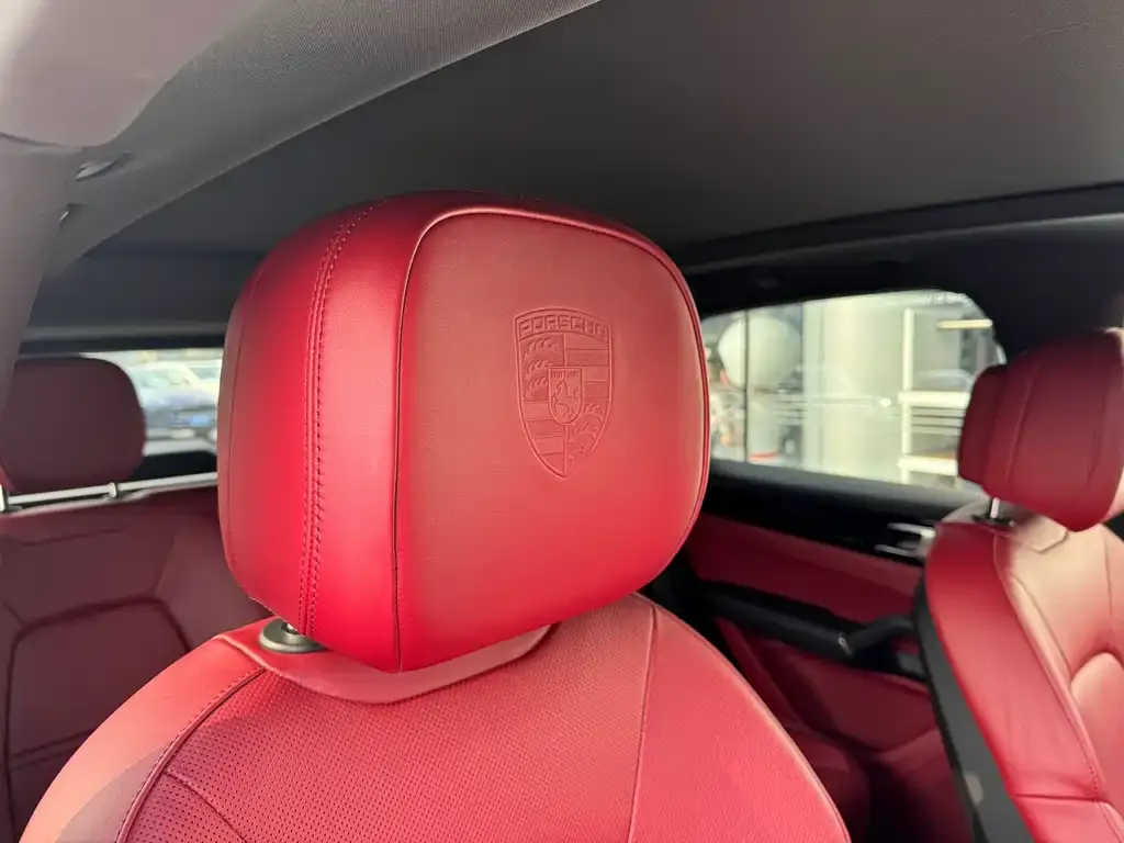 Porsche Cayenne Hybrid 2023 из CN, фото 10