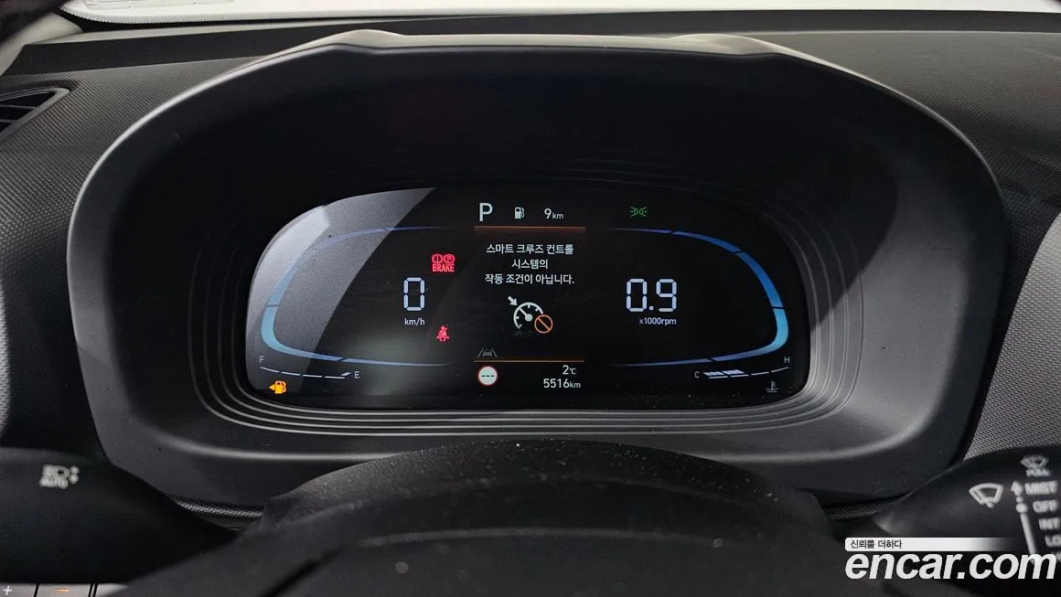 Hyundai Venue — фото 5