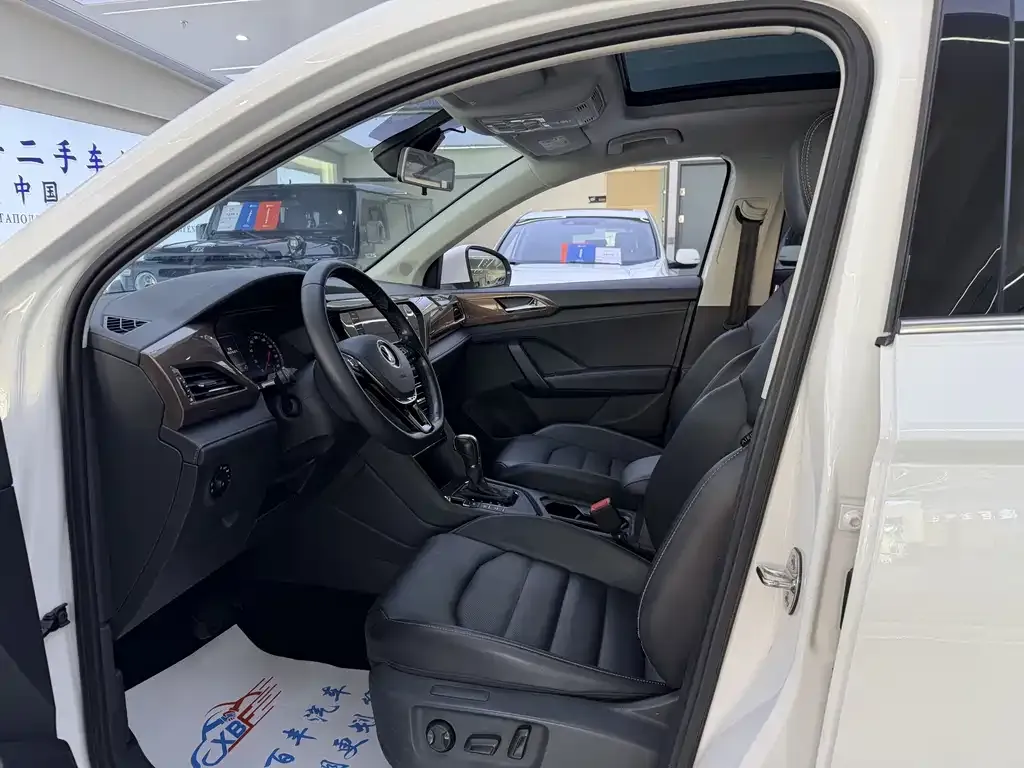 Volkswagen Tharu 2021 из CN, фото 3