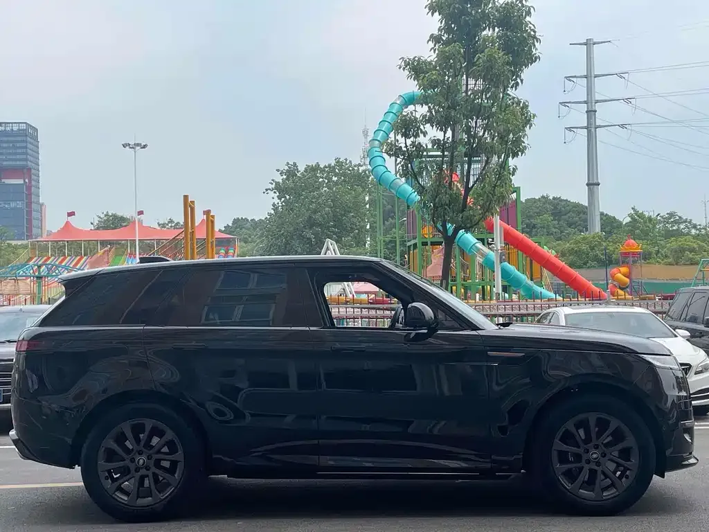 Land Rover Sport 2023 из CN, фото 3