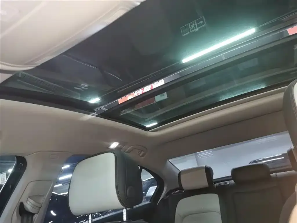 Volkswagen Magotan 2022 из CN, фото 8