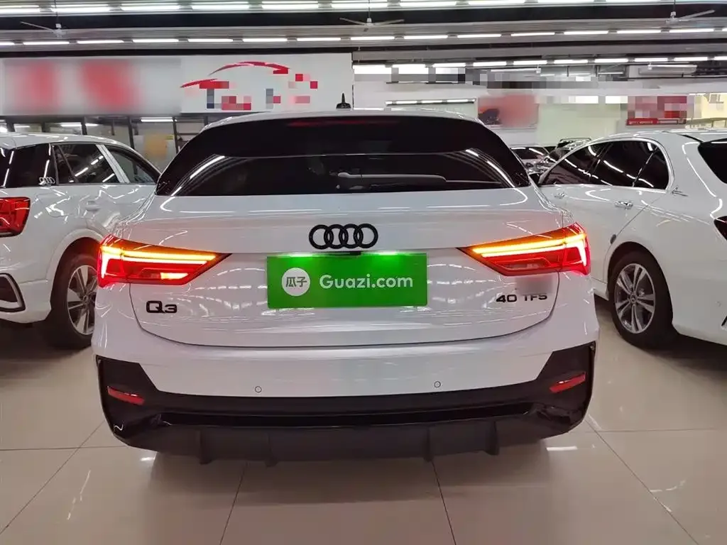 Audi Q3 Sportback 2023 из CN, фото 7