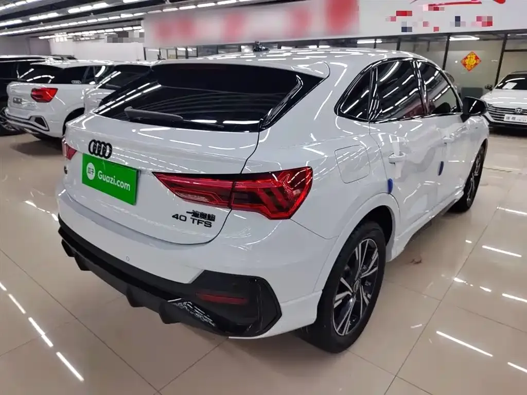 Audi Q3 Sportback 2023 из CN, фото 9
