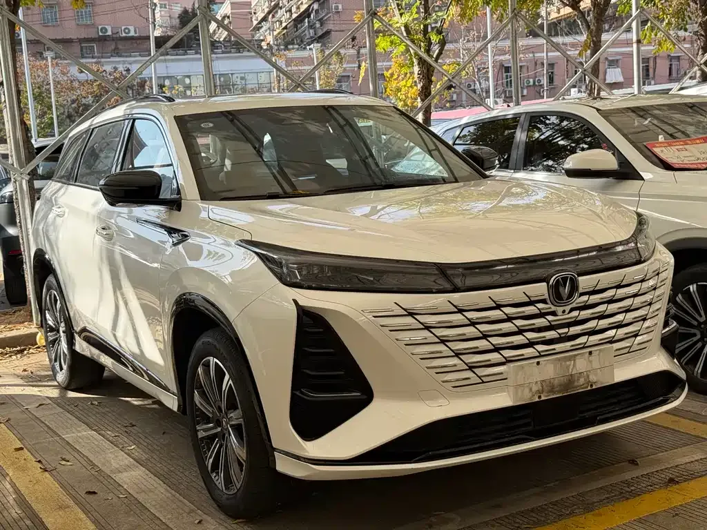 Changan CS75PLUS 2024 из CN, фото 9