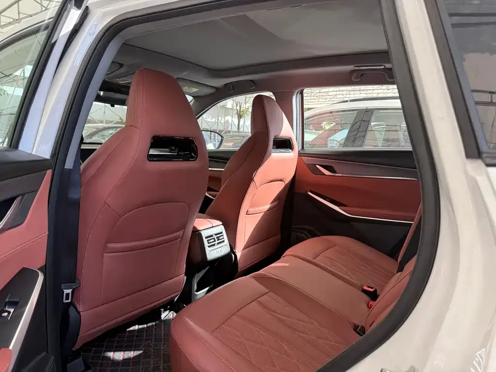 Changan CS75PLUS 2024 из CN, фото 8