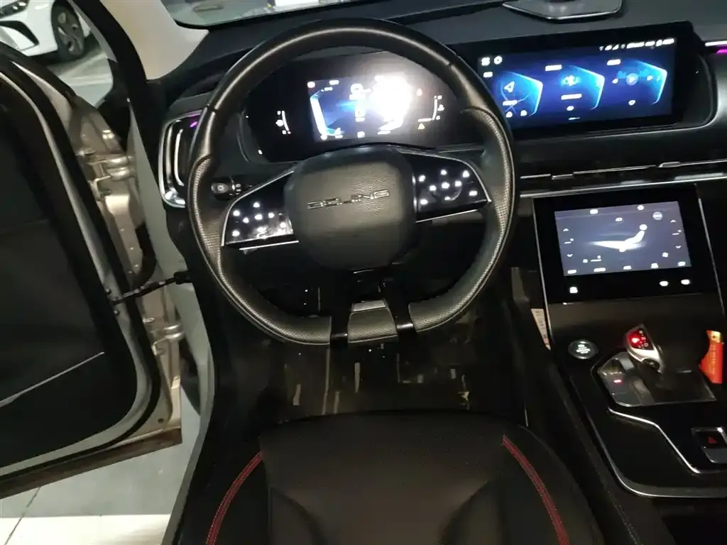 BAIC X7 2024 из CN, фото 4