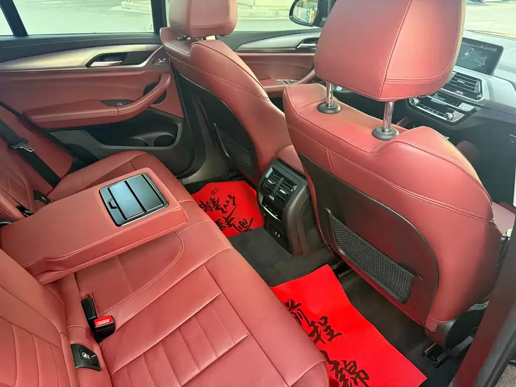 BMW X4 2021 из CN, фото 2