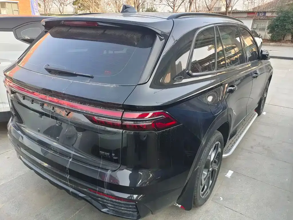 Geely Xingyue L 2024 из CN, фото 2