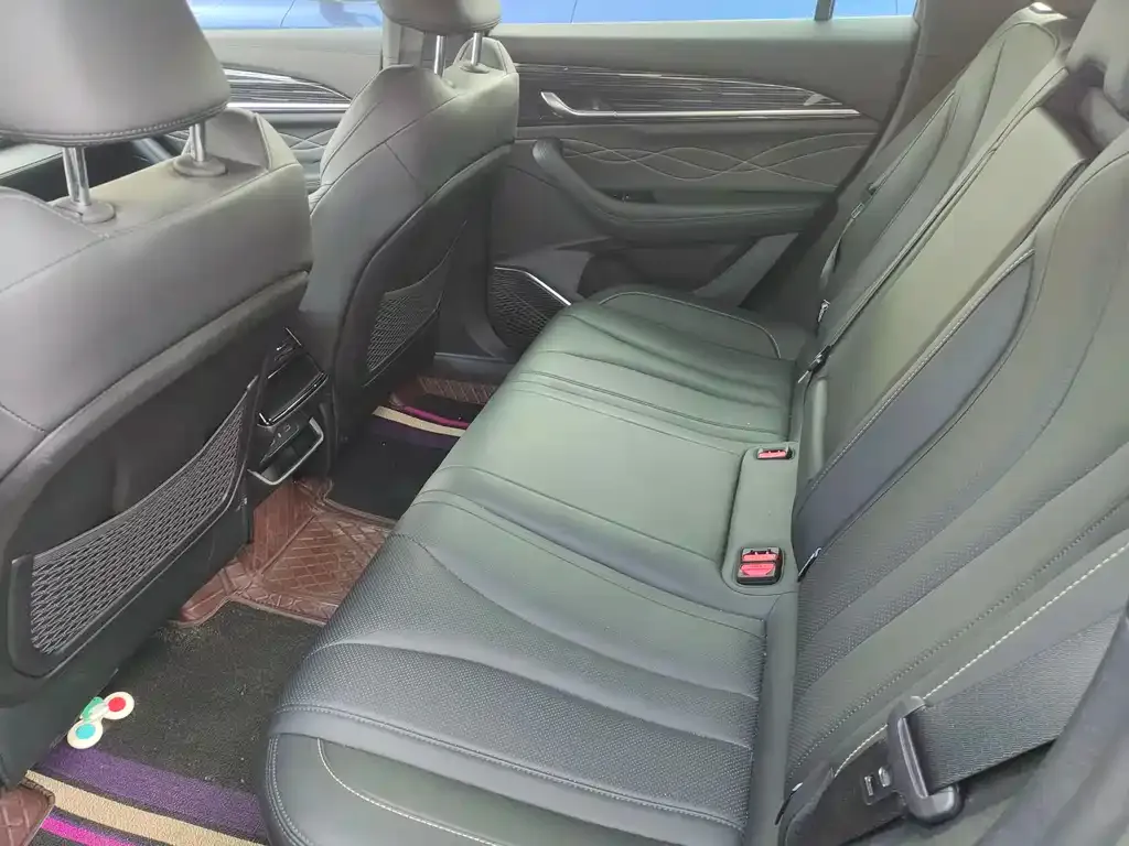 Geely Xingyue L 2024 из CN, фото 4