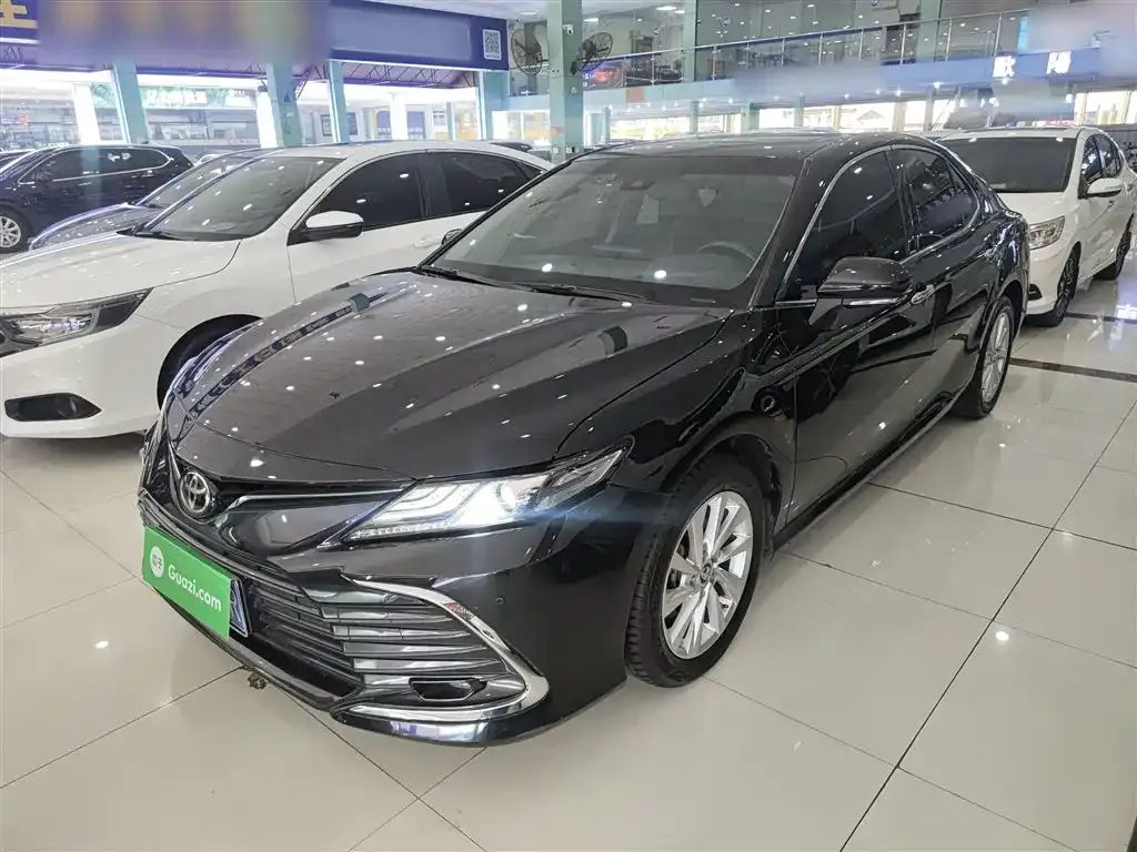 Toyota Camry 2023 из CN, фото 1