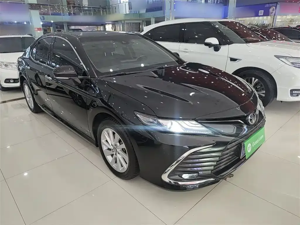 Toyota Camry 2023 из CN, фото 4