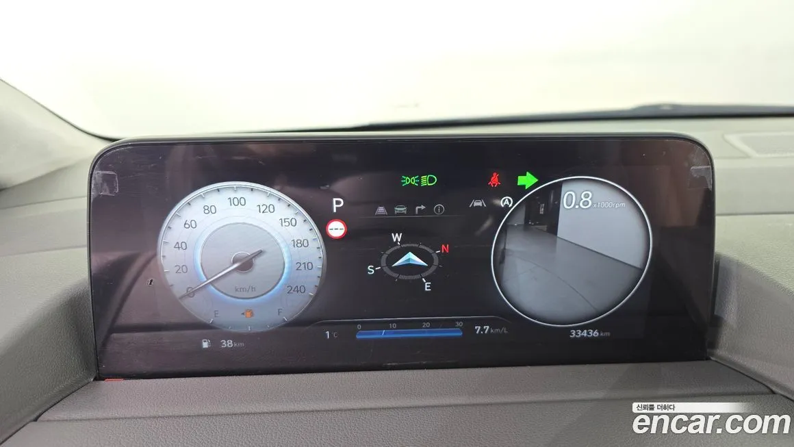 Hyundai Staria 2023 из KR, фото 4