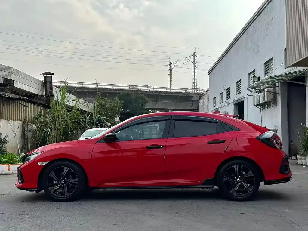 Honda Civic — фото 7