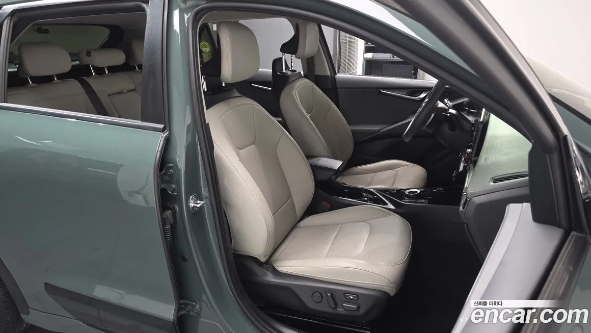 Kia Niro — фото 4