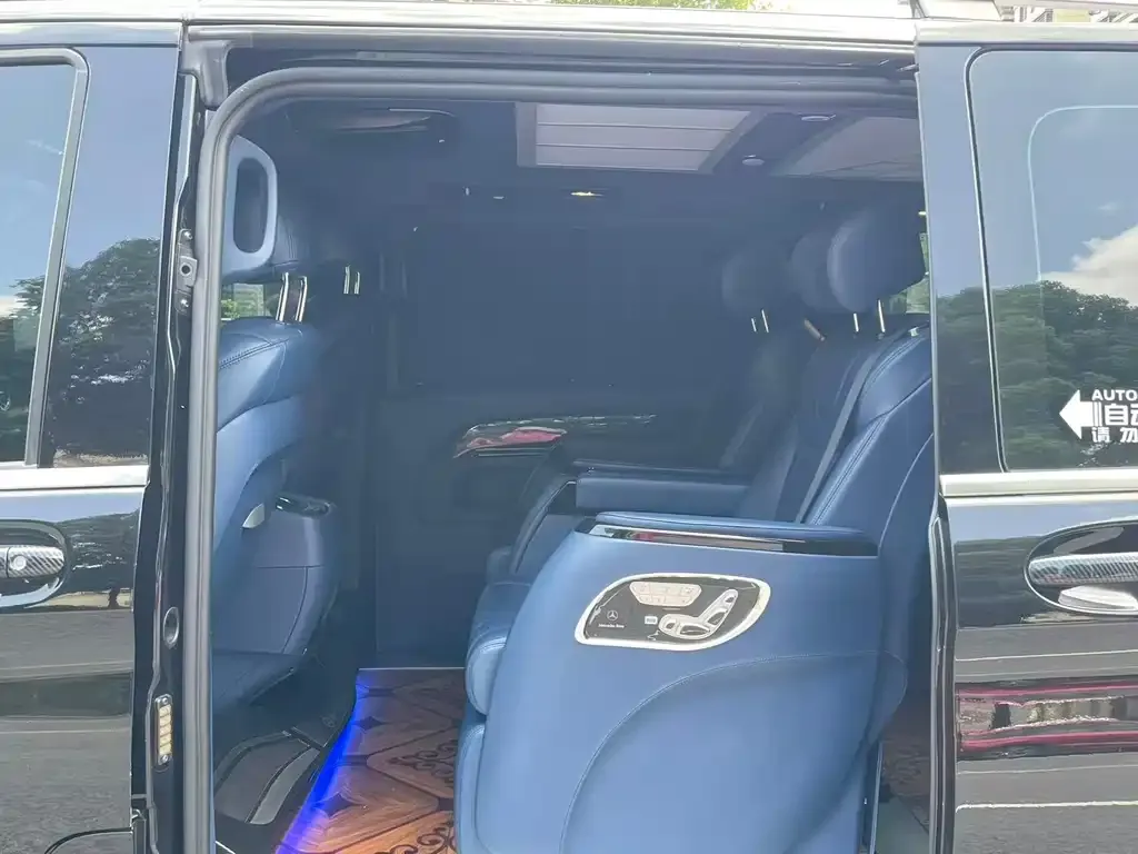 Mercedes-Benz Vito 2022 из CN, фото 3