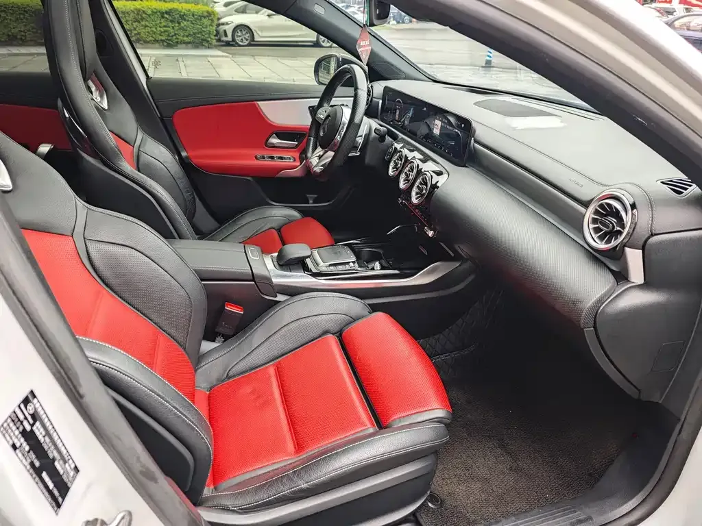 Mercedes-Benz A-Class AMG (Import) 2022 из CN, фото 3