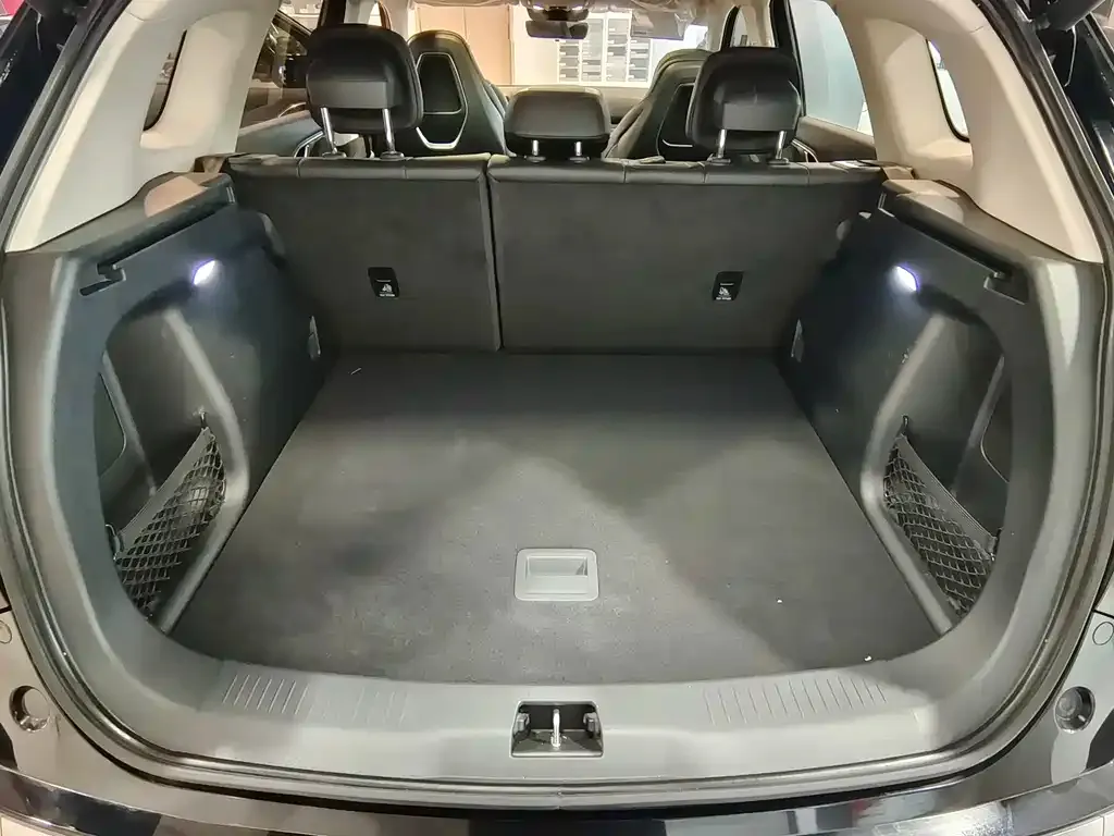 Hongqi HS3 PHEV 2025 из CN, фото 10