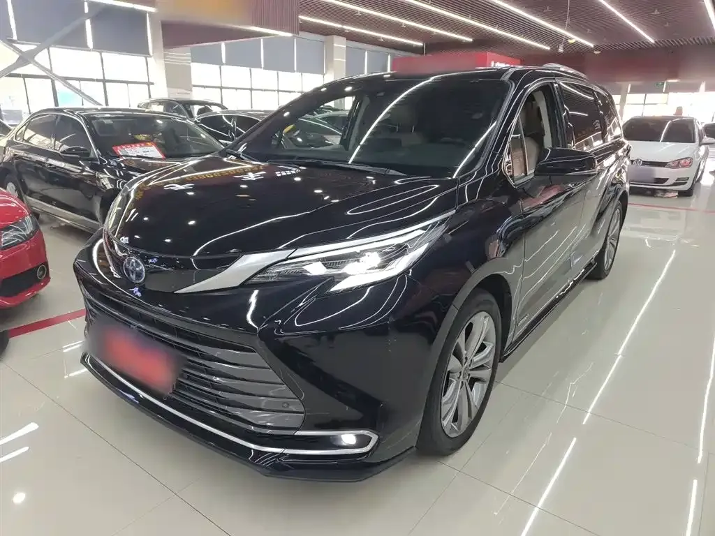 Toyota Sienna 2023 из CN, фото 9