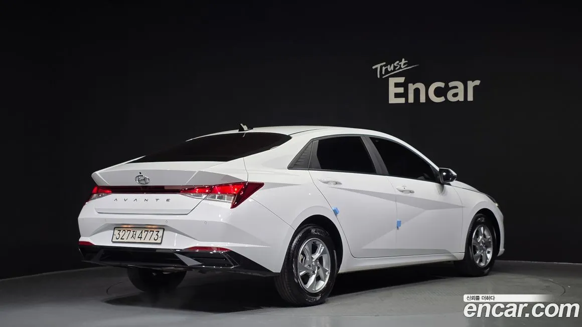 Hyundai AVANTE 2023 из KR, фото 2
