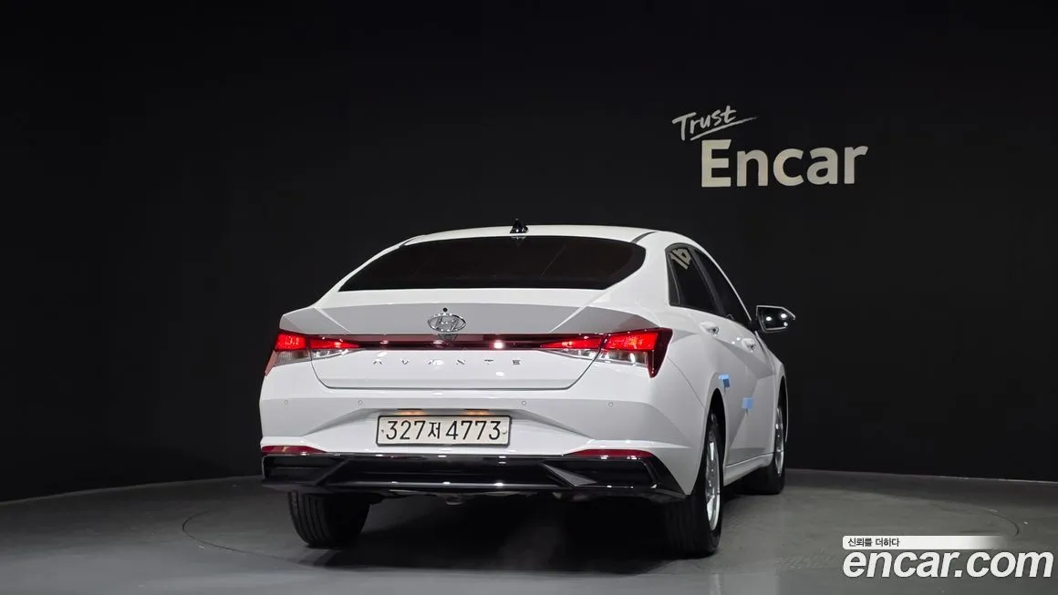 Hyundai AVANTE 2023 из KR, фото 4