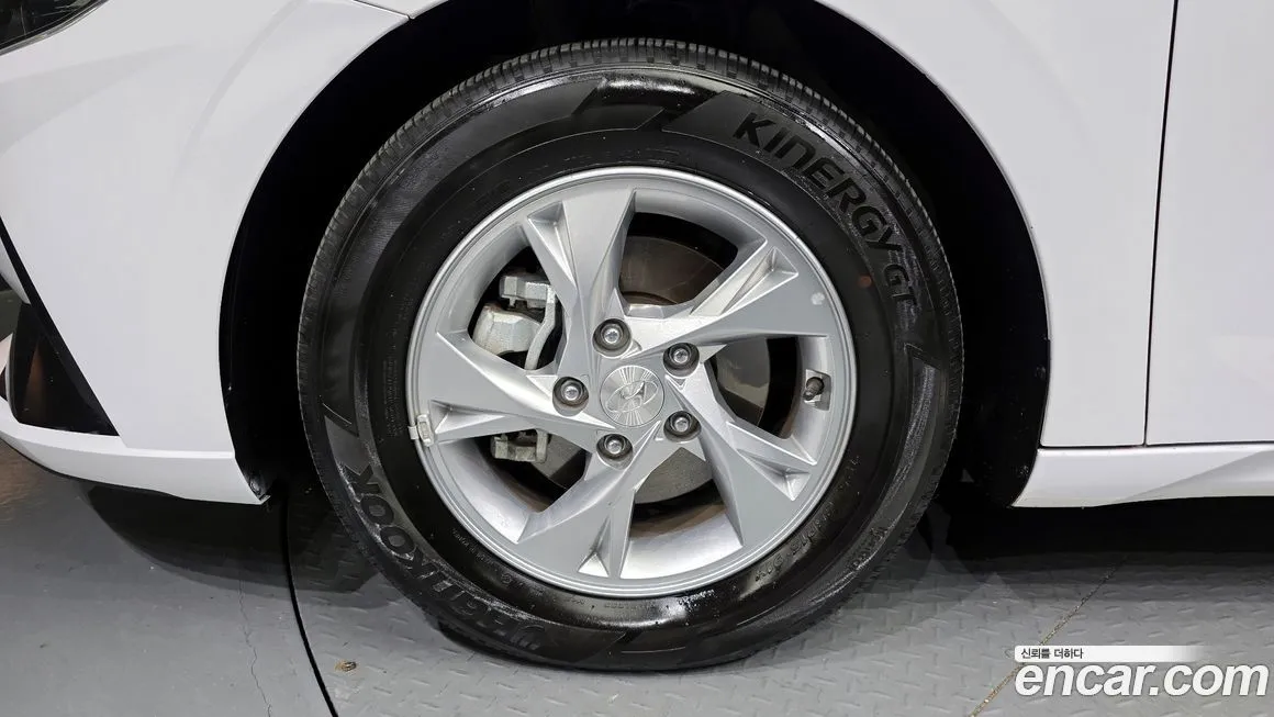 Hyundai AVANTE 2023 из KR, фото 5