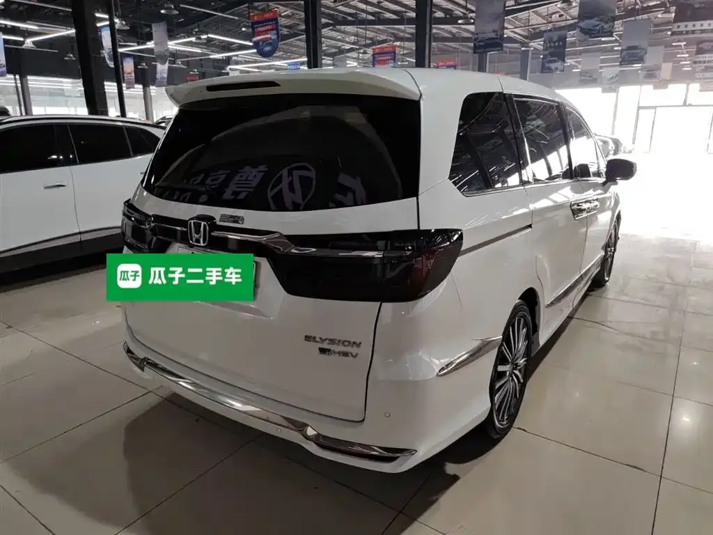 Honda Elysion 2023 из CN, фото 8