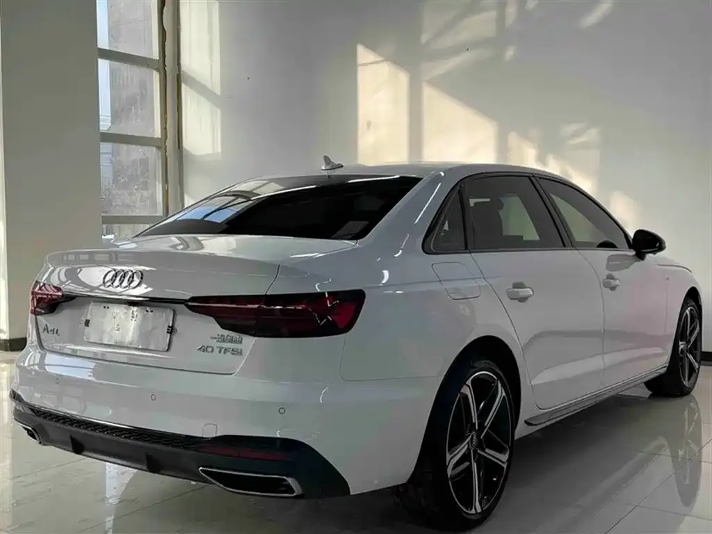 Audi A4L 2025 из CN, фото 6