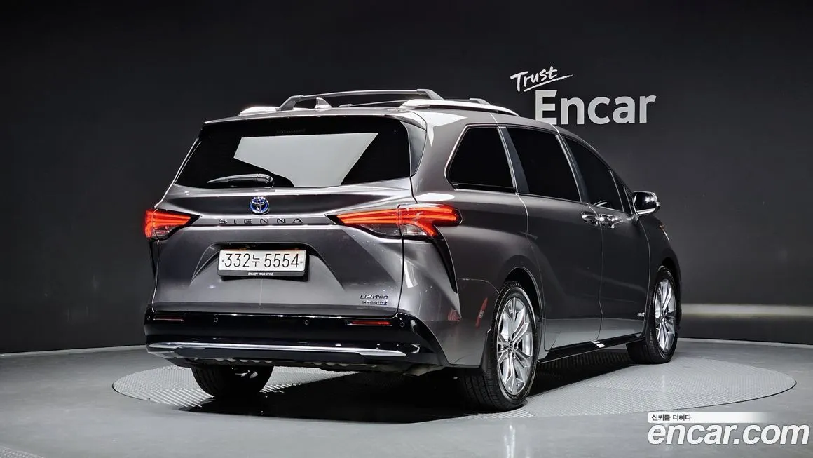 Toyota Sienna 2021 из KR, фото 3