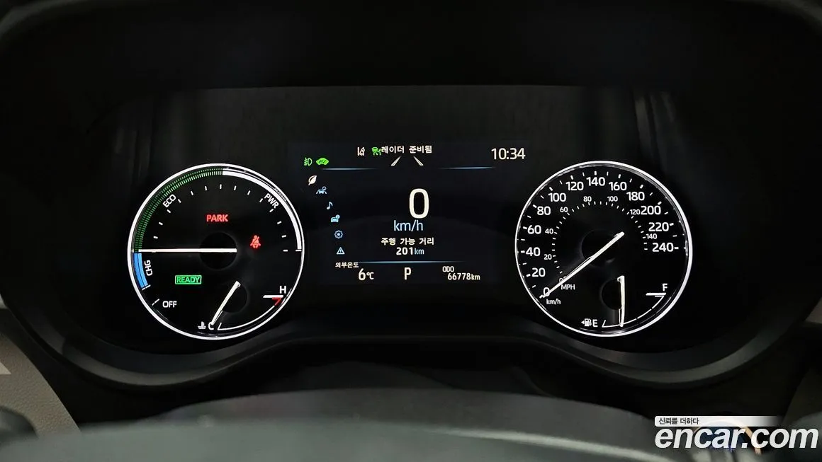 Toyota Sienna 2021 из KR, фото 2