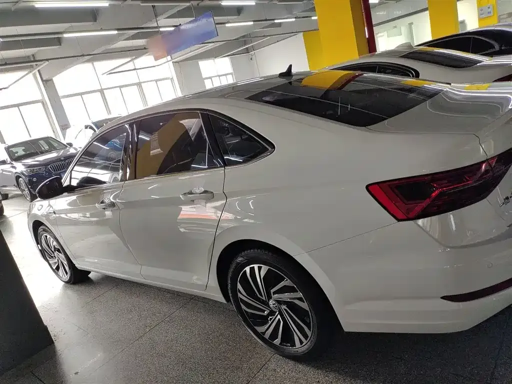 Volkswagen Sagitar 2022 из CN, фото 3