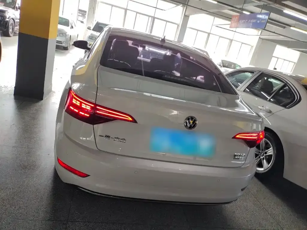 Volkswagen Sagitar 2022 из CN, фото 2