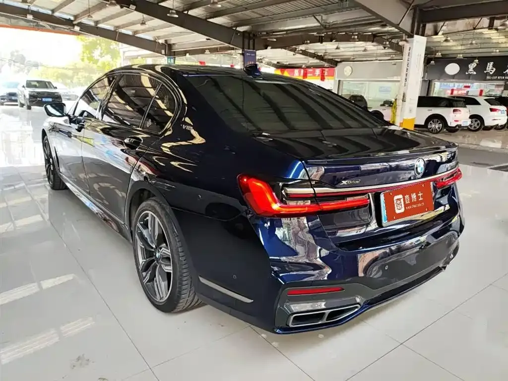 BMW 7 Series 2022 из CN, фото 9