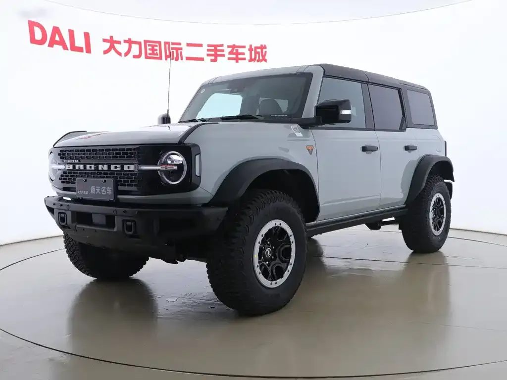 Ford Bronco 2026 из CN, фото 1