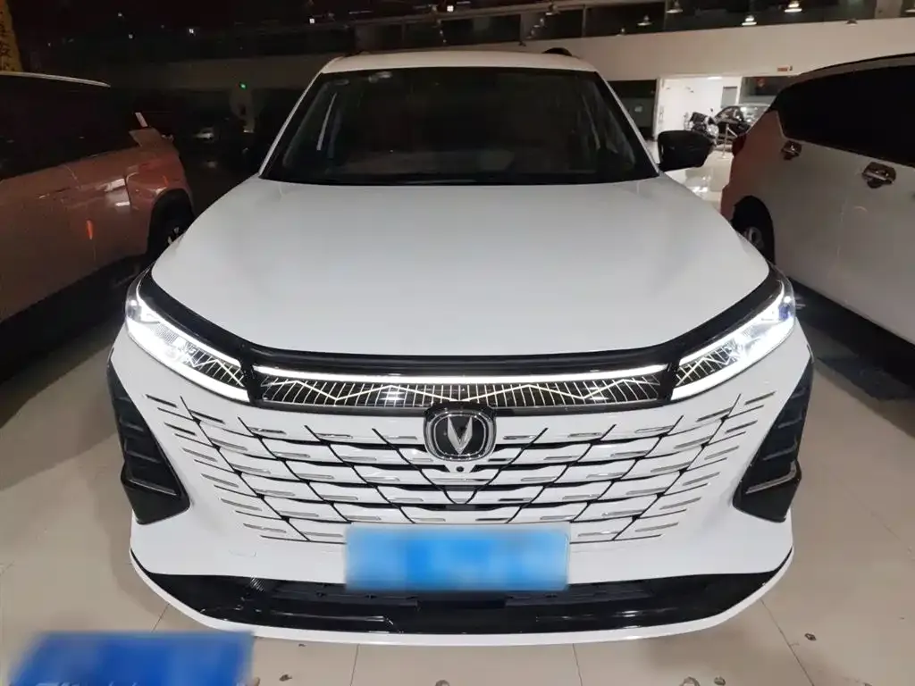Changan CS75PLUS 2024 из CN, фото 3