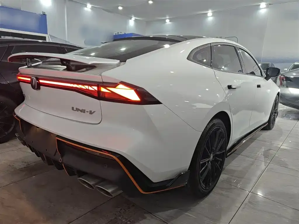 Changan UNI-V 2022 из CN, фото 8