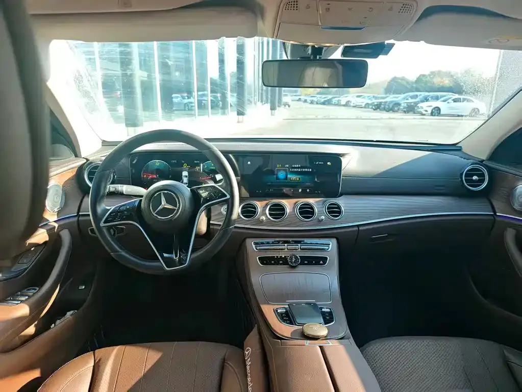 Mercedes-Benz E-Class 2022 из CN, фото 6