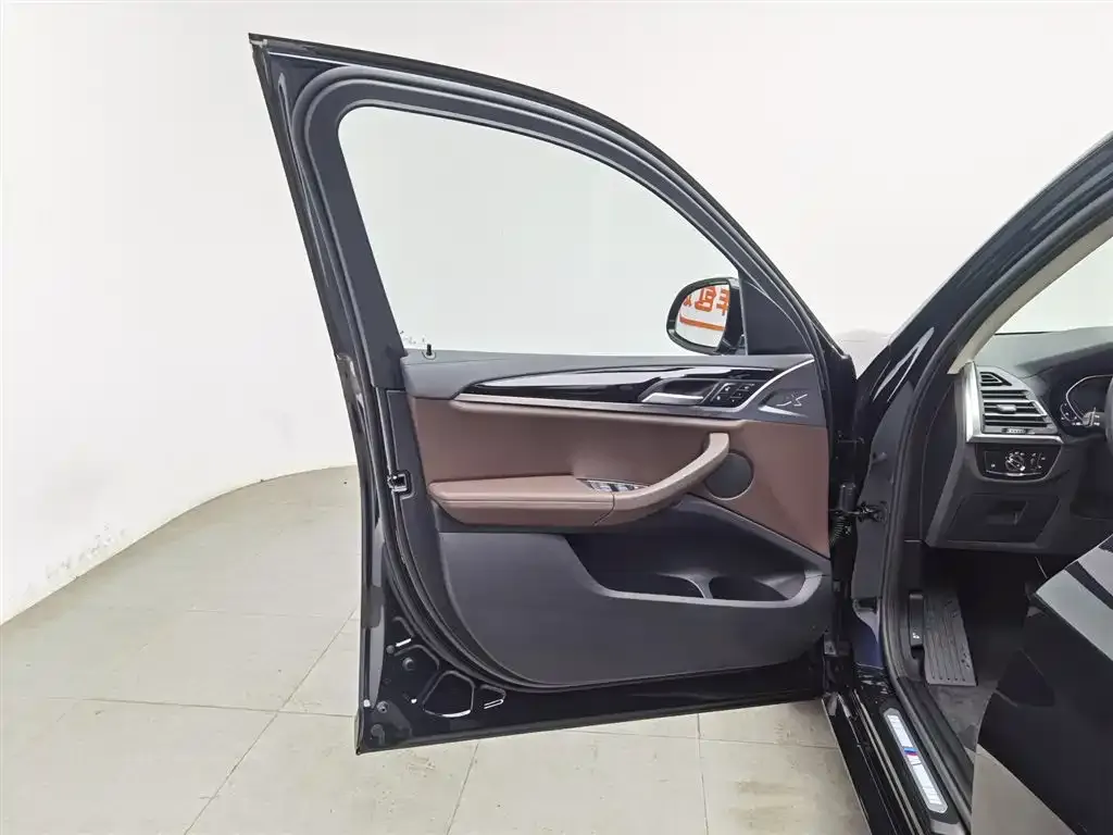 BMW X3 2024 из CN, фото 5