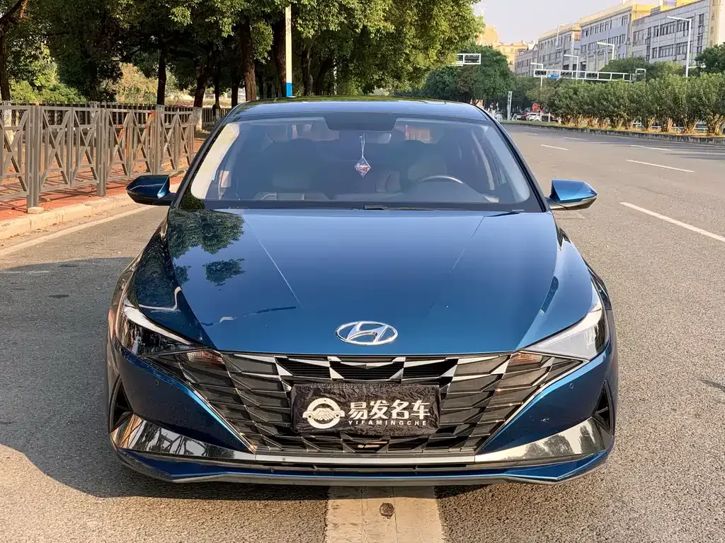 Hyundai Elantra 2021 из CN, фото 1