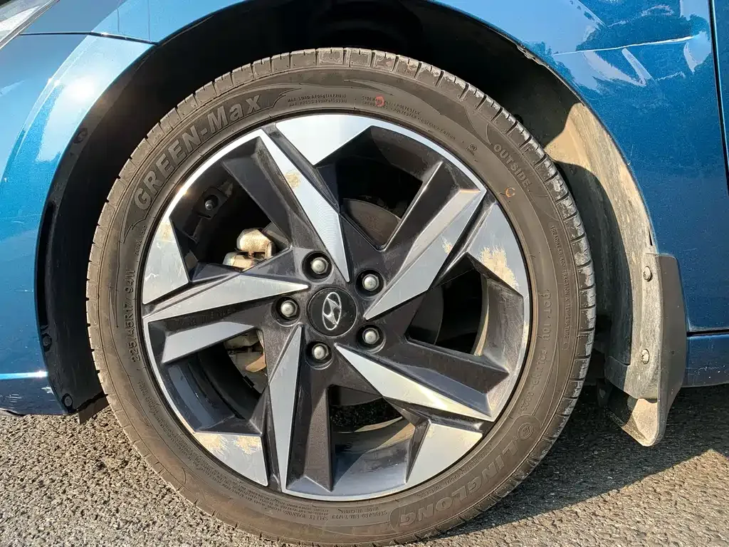 Hyundai Elantra 2021 из CN, фото 10