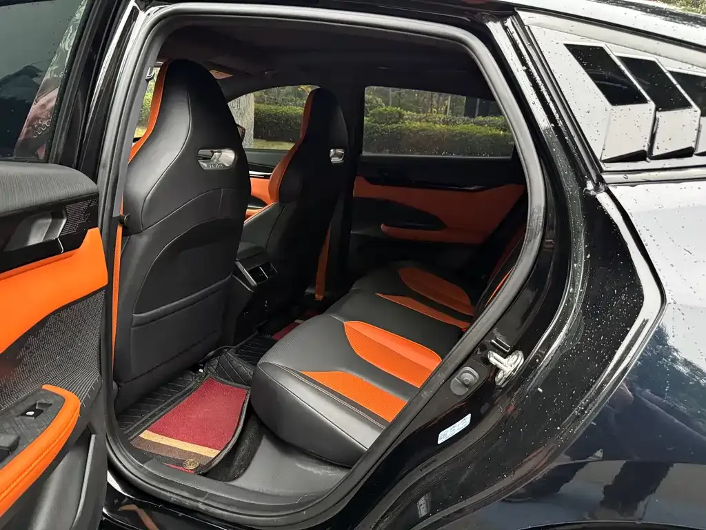 Changan UNI-V 2023 из CN, фото 2