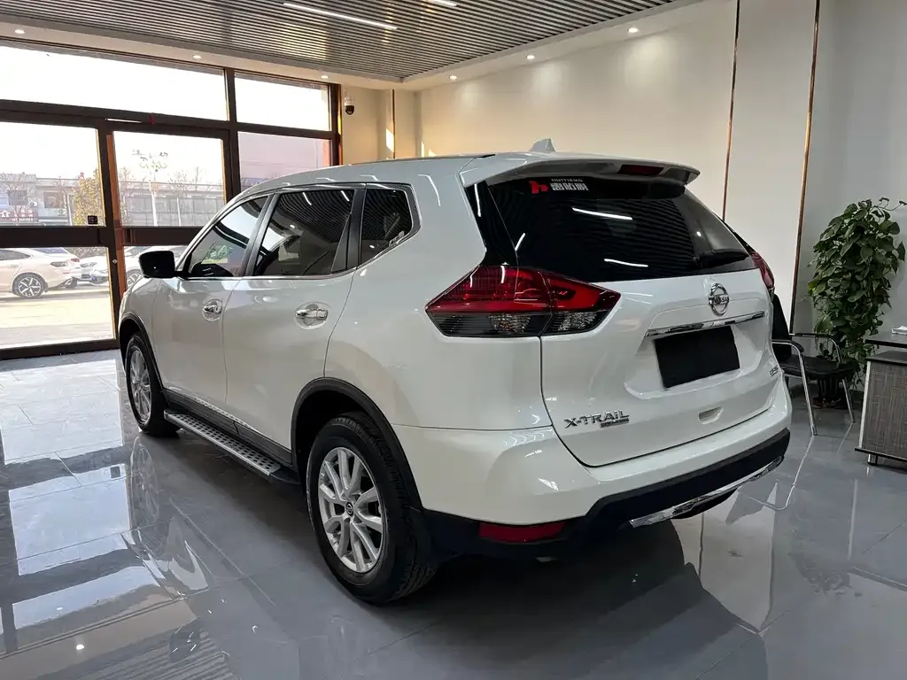 Nissan X-Trail 2023 из CN, фото 10