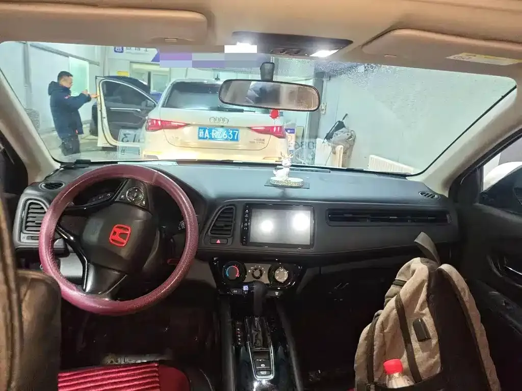 Honda Vezel 2021 из CN, фото 2