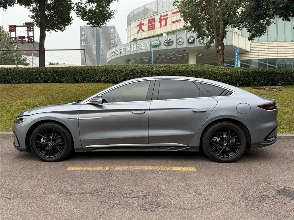 BYD Han 2025 из CN, фото 5