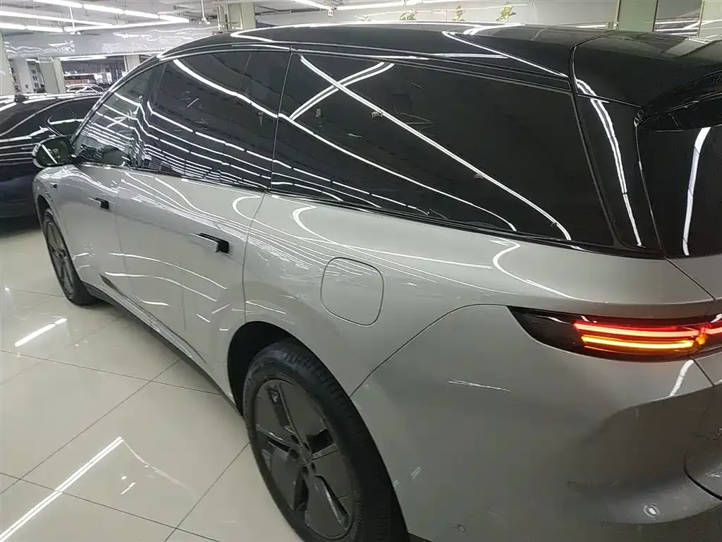 Li Auto i8 2025 из CN, фото 8