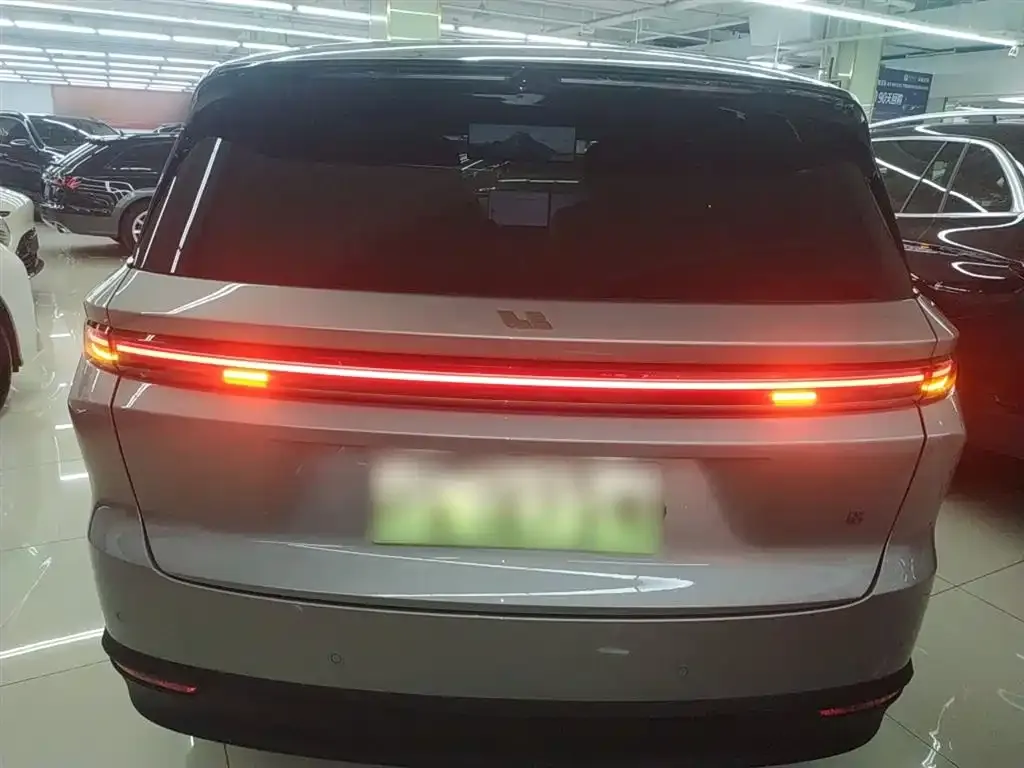 Li Auto i8 2025 из CN, фото 2