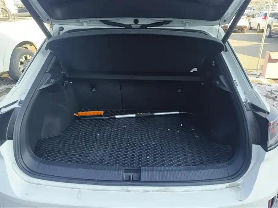 Volkswagen T-Roc 2024 из CN, фото 5
