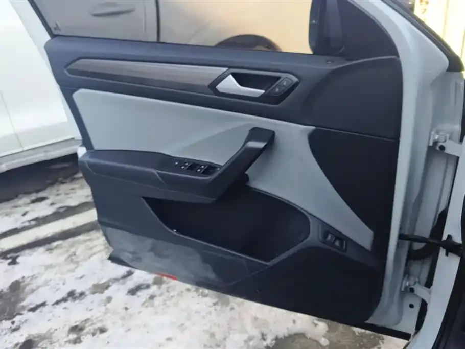 Volkswagen T-Roc 2024 из CN, фото 4