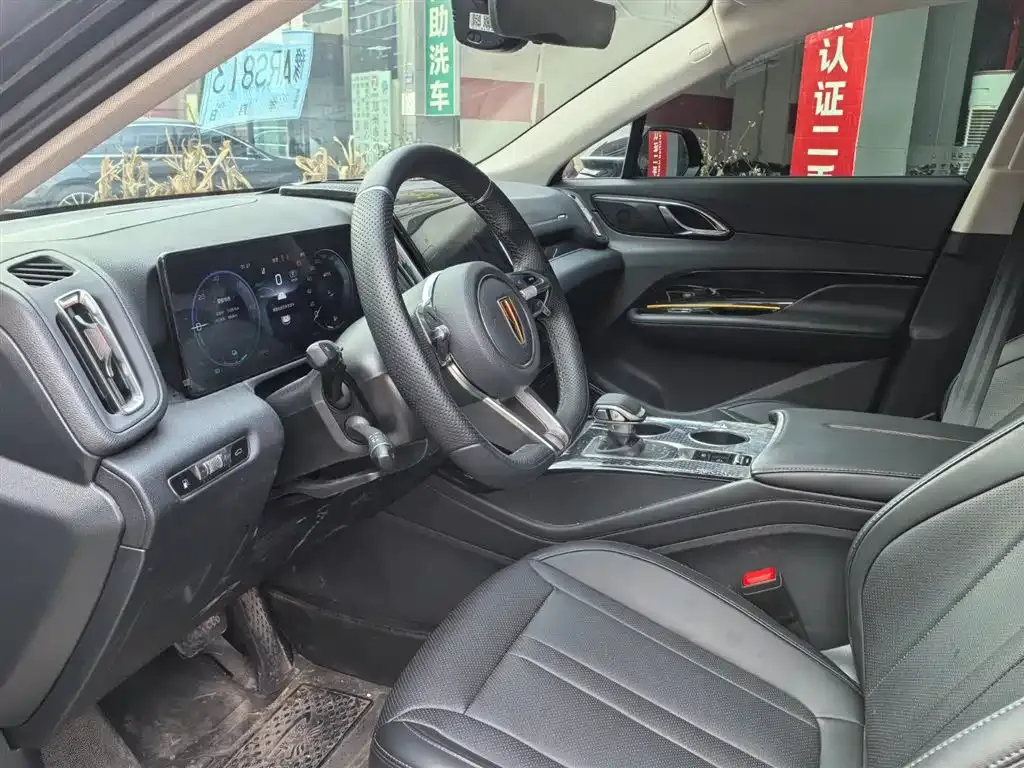 Hongqi HS3 PHEV 2025 из CN, фото 4