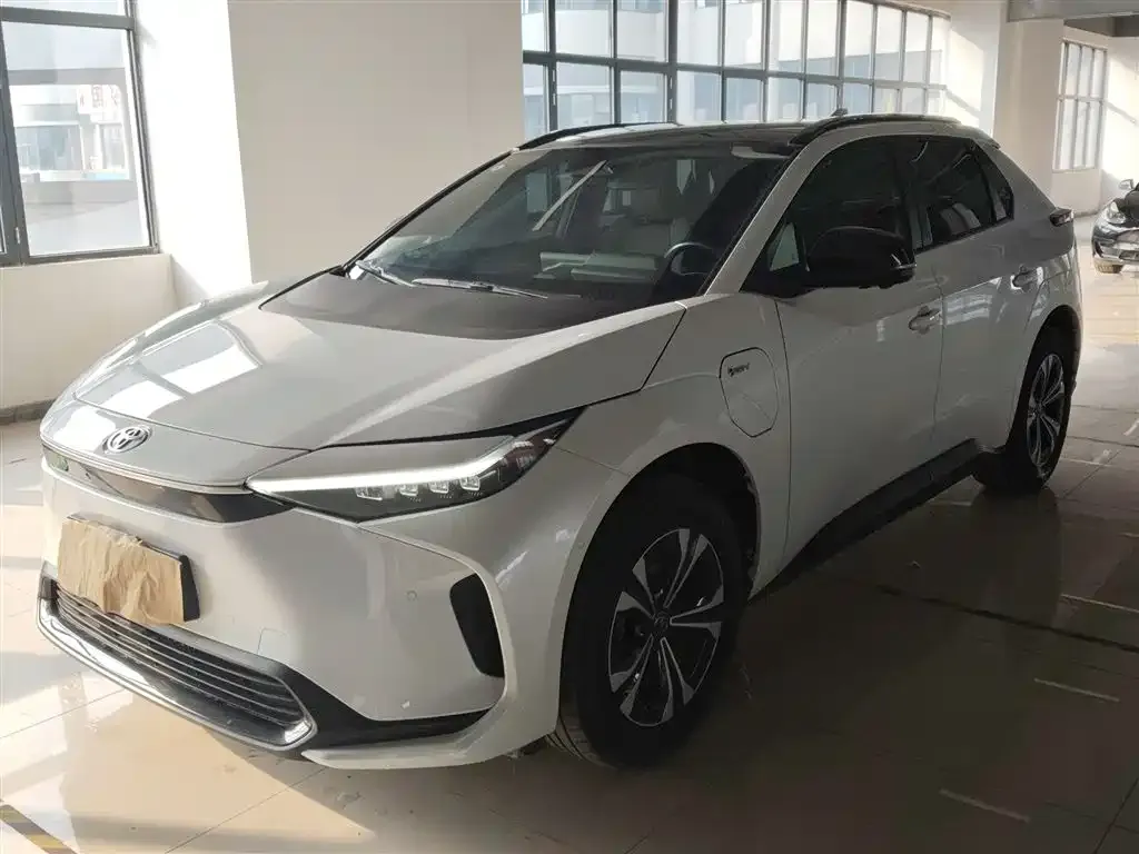 Toyota Platinum 4X