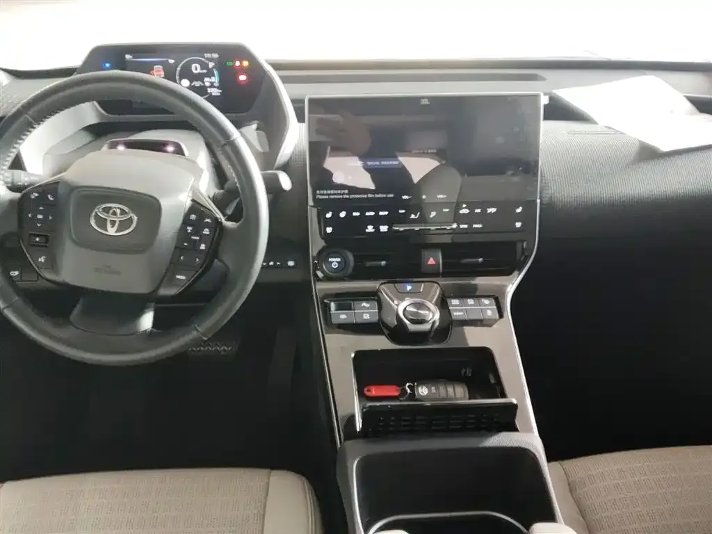 Toyota Platinum 4X 2024 из CN, фото 4